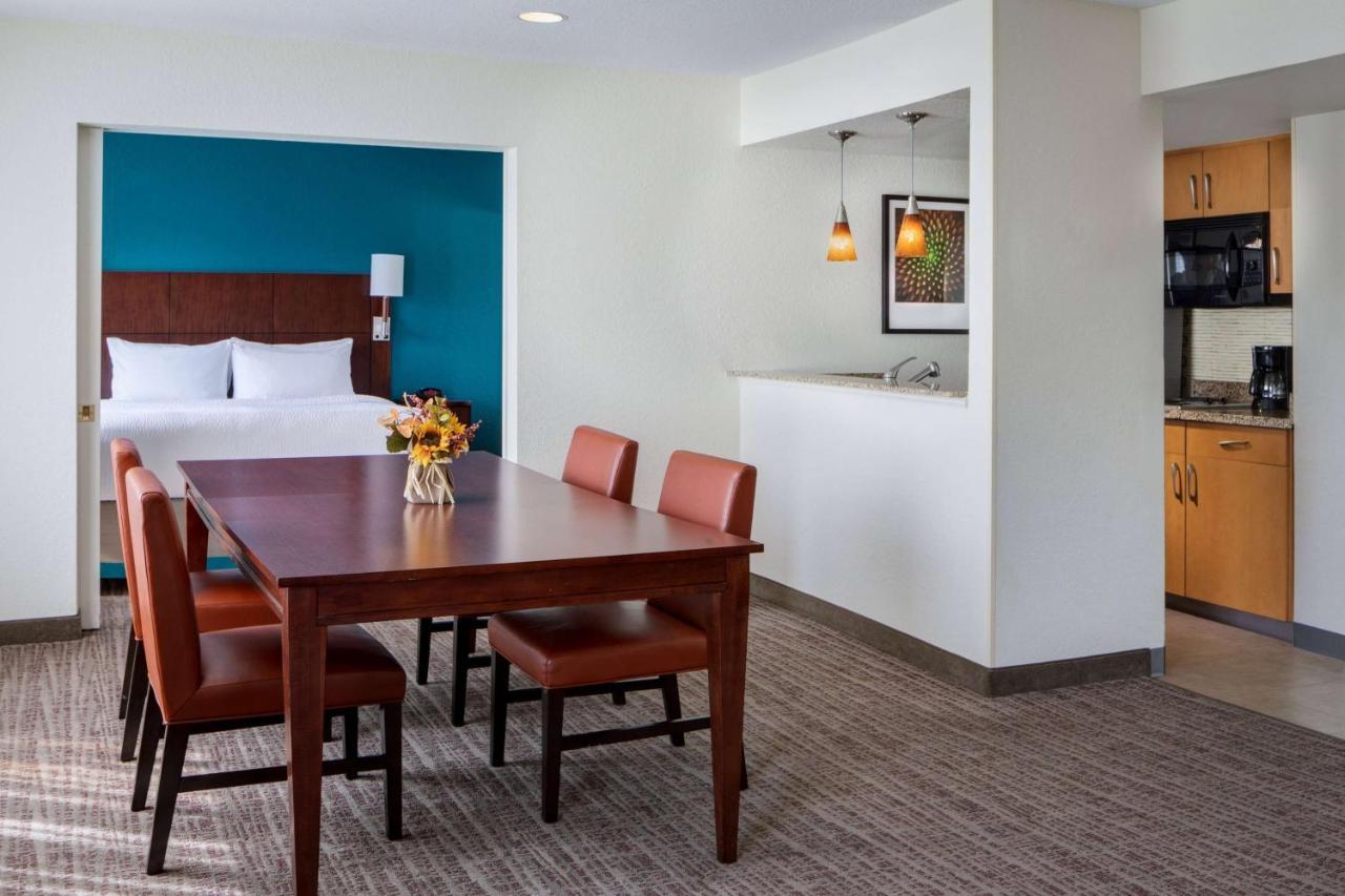 Sonesta Es Suites Dallas Medical Market Center Eksteriør billede